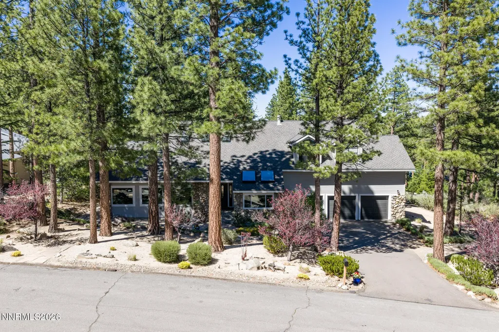 525 Piney Creek Reno NV 89511