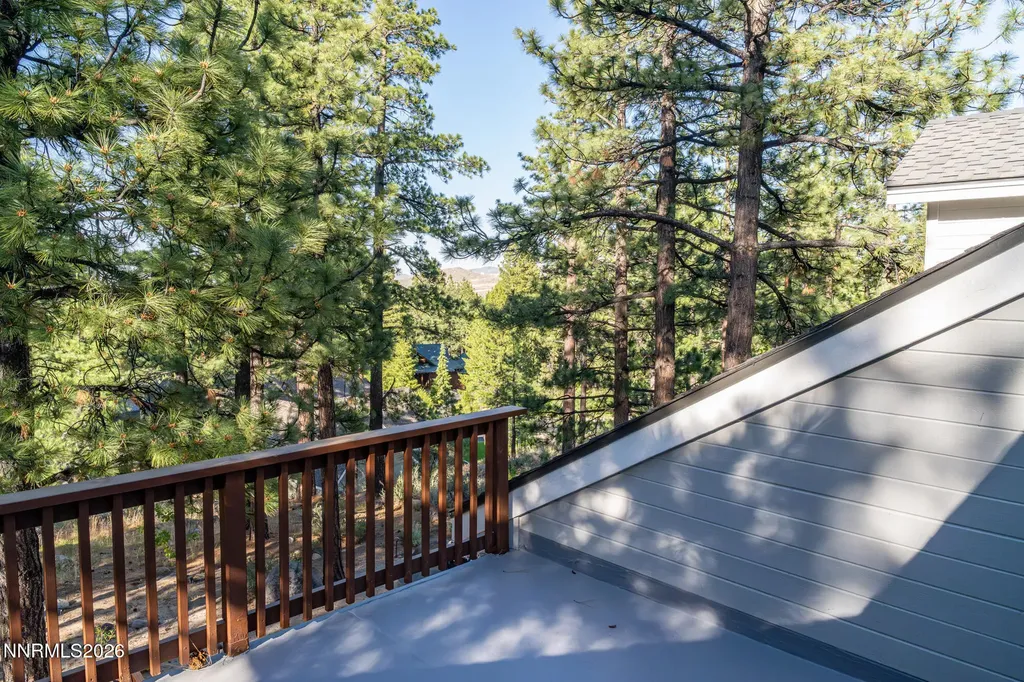525 Piney Creek Reno NV 89511