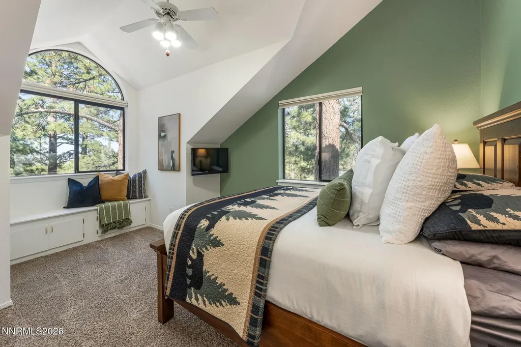 525 Piney Creek Reno NV 89511