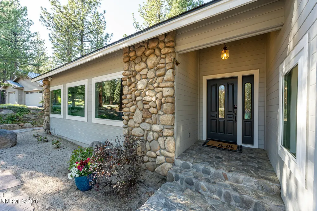 525 Piney Creek Reno NV 89511