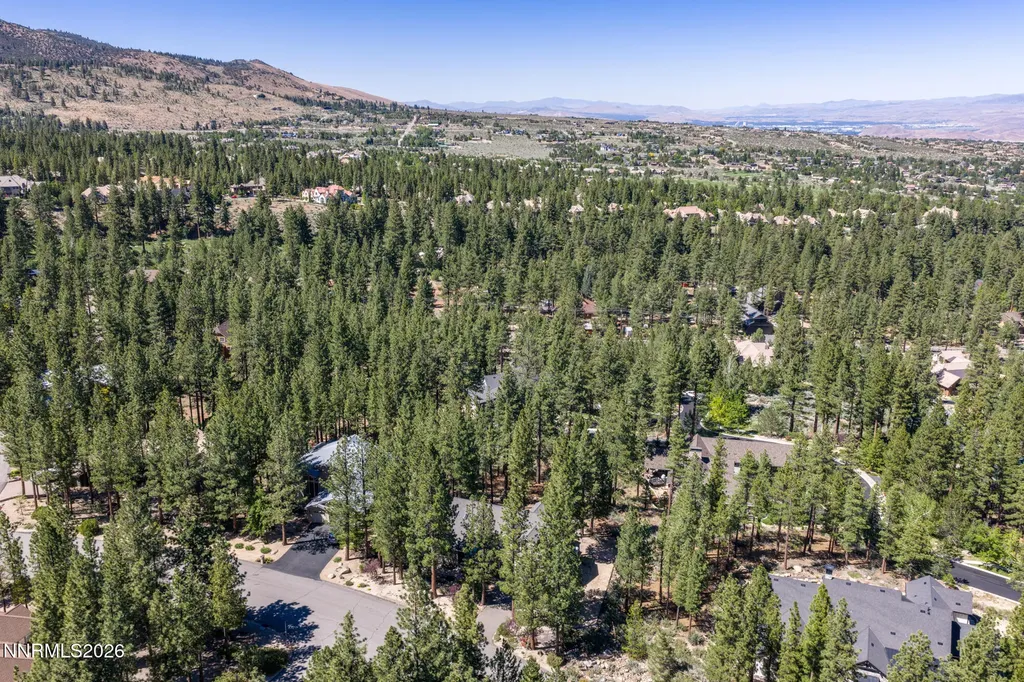 525 Piney Creek Reno NV 89511