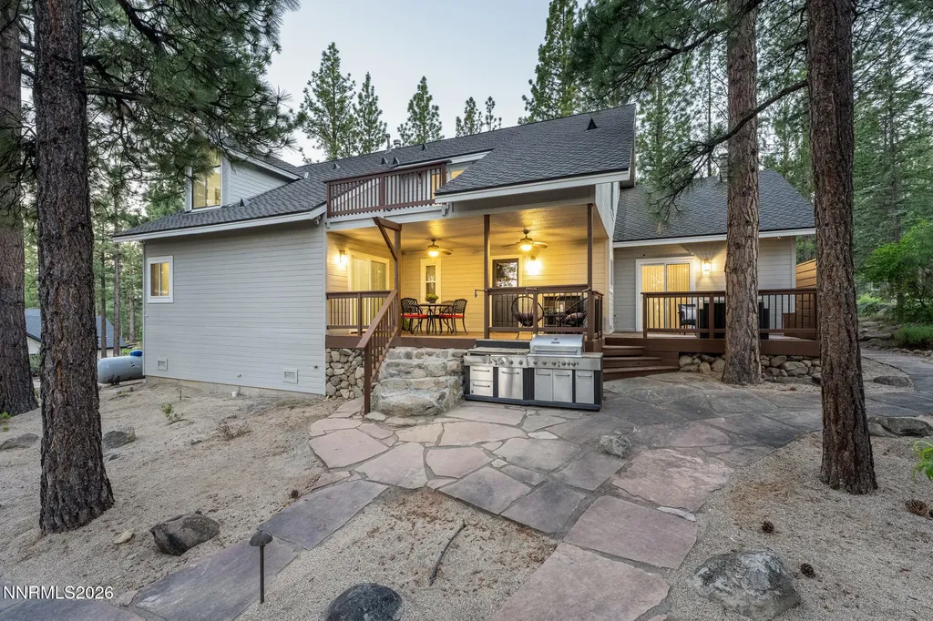 525 Piney Creek Reno NV 89511