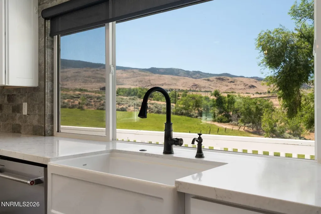 3855 Fairview Reno NV 89511