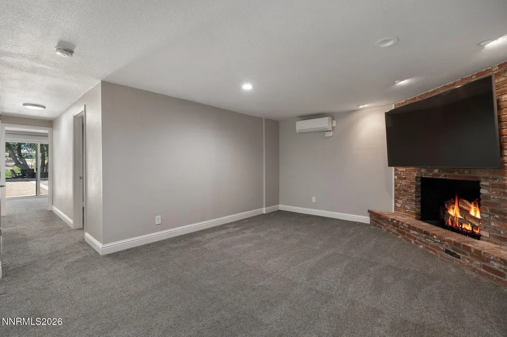 3855 Fairview Reno NV 89511