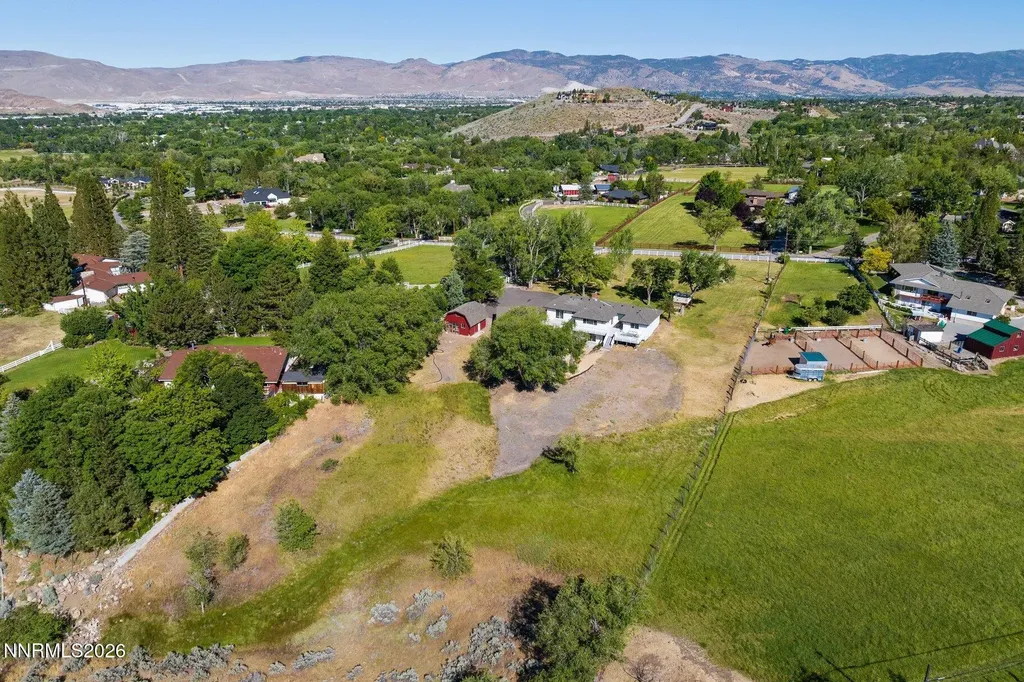 3855 Fairview Reno NV 89511