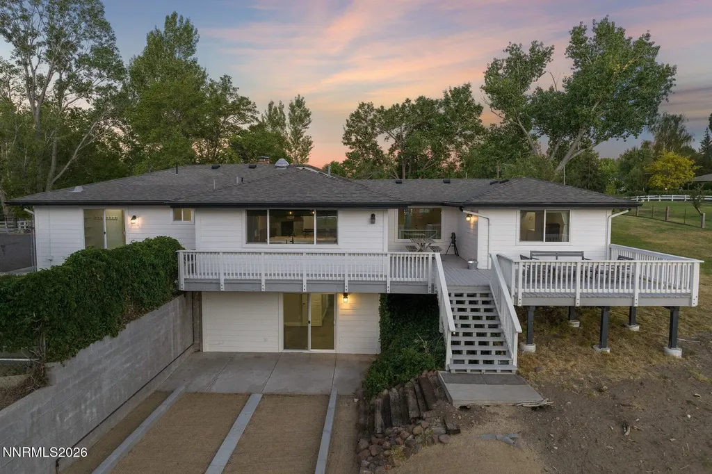 3855 Fairview Reno NV 89511