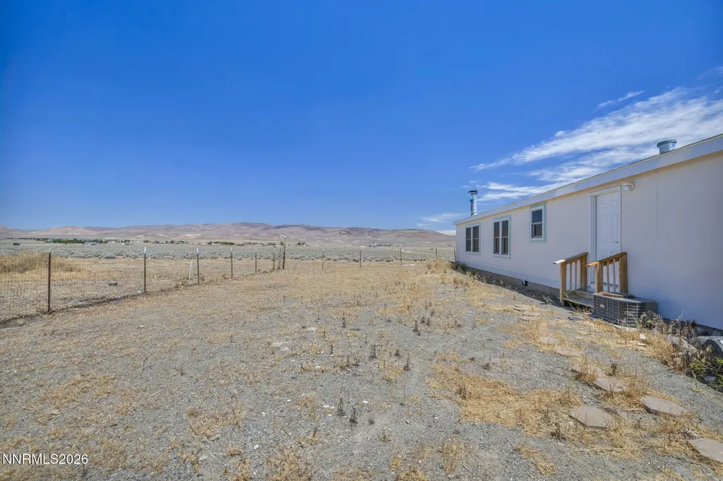 3065 Dayton Silver Springs NV 89429