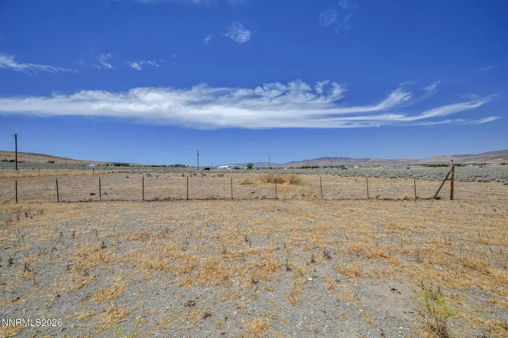 3065 Dayton Silver Springs NV 89429