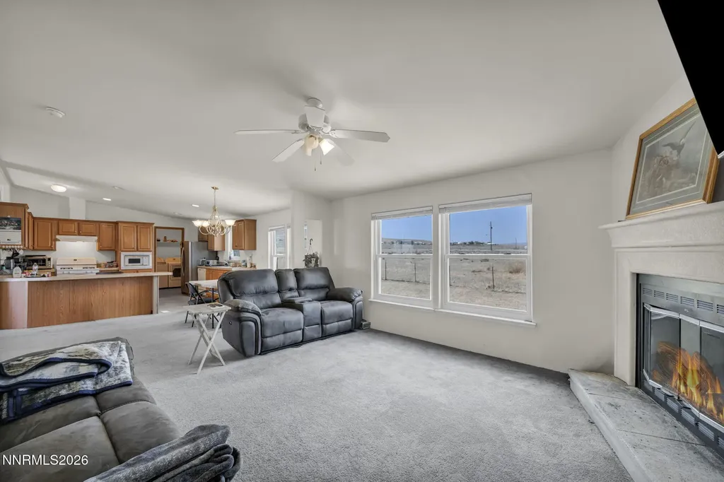 3065 Dayton Silver Springs NV 89429