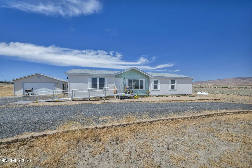 3065 Dayton Silver Springs NV 89429
