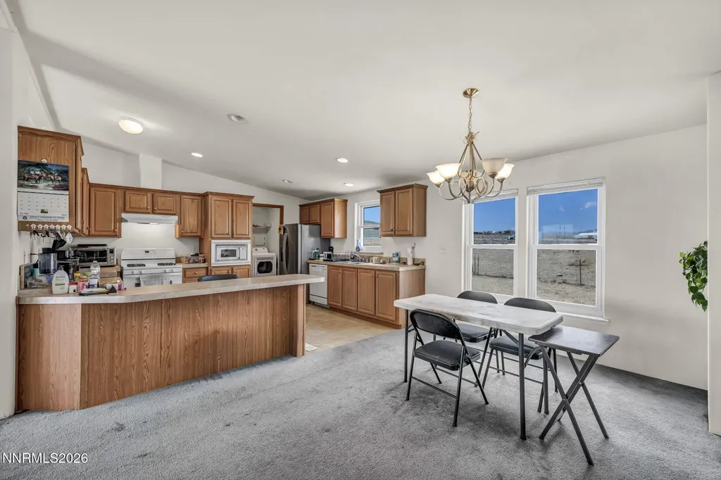 3065 Dayton Silver Springs NV 89429