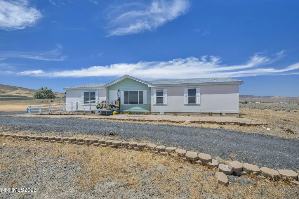 3065 Dayton Silver Springs NV 89429