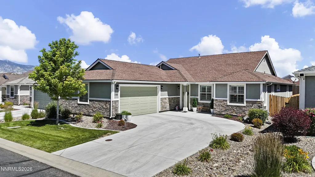 752 Cottage Gardnerville NV 89460