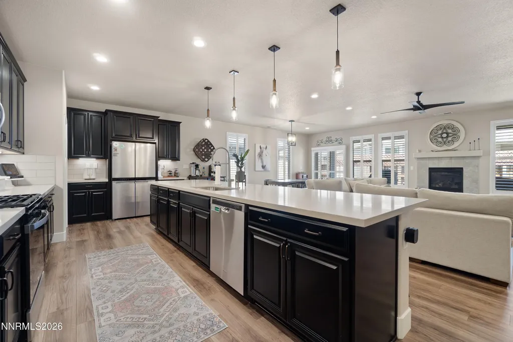752 Cottage Gardnerville NV 89460