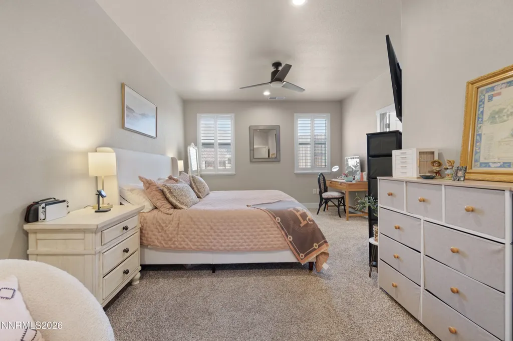 752 Cottage Gardnerville NV 89460