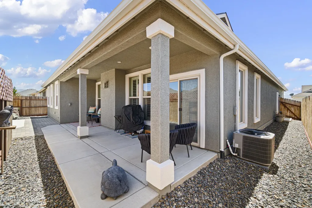 752 Cottage Gardnerville NV 89460