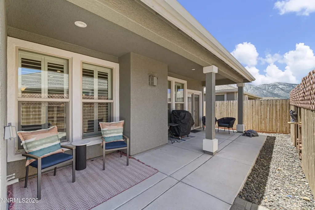 752 Cottage Gardnerville NV 89460