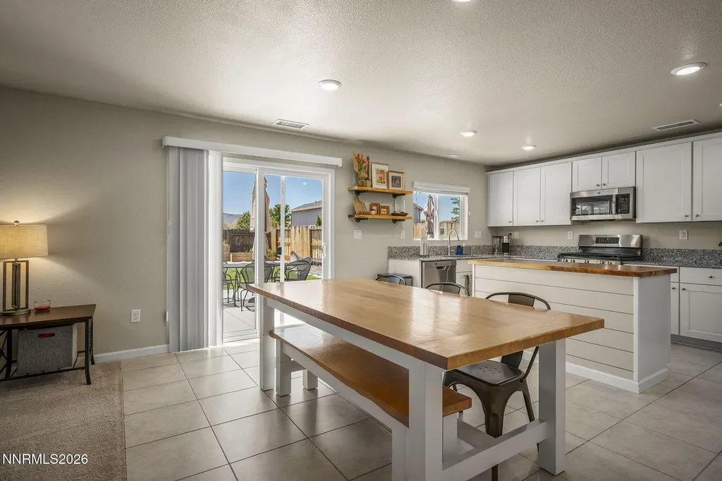 8941 Quail Falls Reno NV 89506