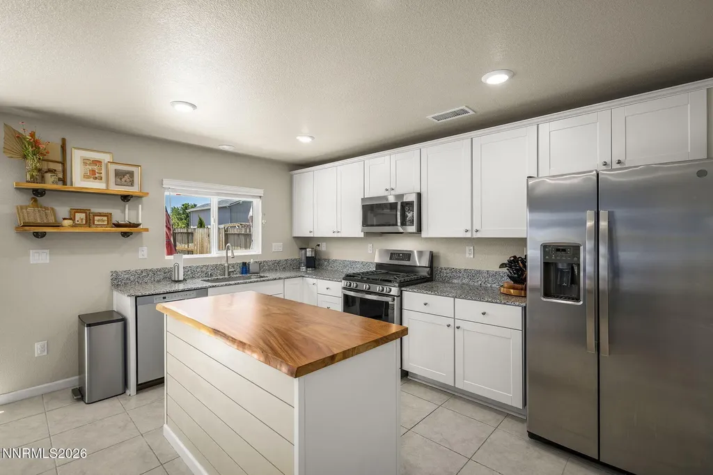 8941 Quail Falls Reno NV 89506