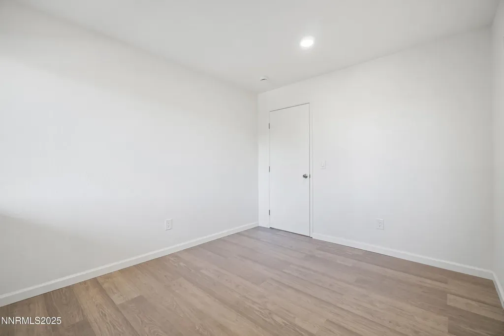 2085 Highview Reno NV 89512