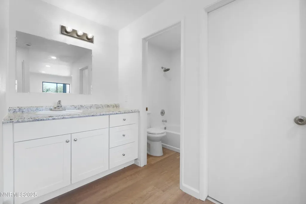 2085 Highview Reno NV 89512