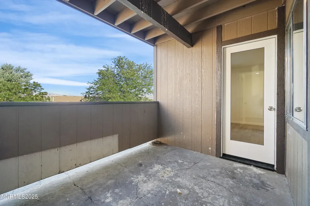 2085 Highview Reno NV 89512