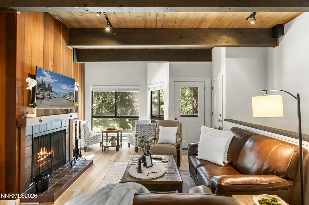 136 Juanita Incline Village NV 89451