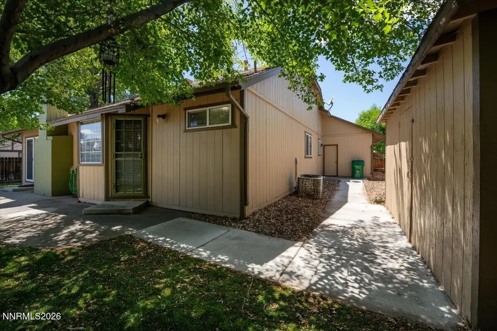 2030 Woodhaven Sparks NV 89434