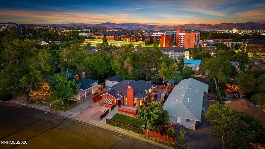 1114 The Strand Reno NV 89503