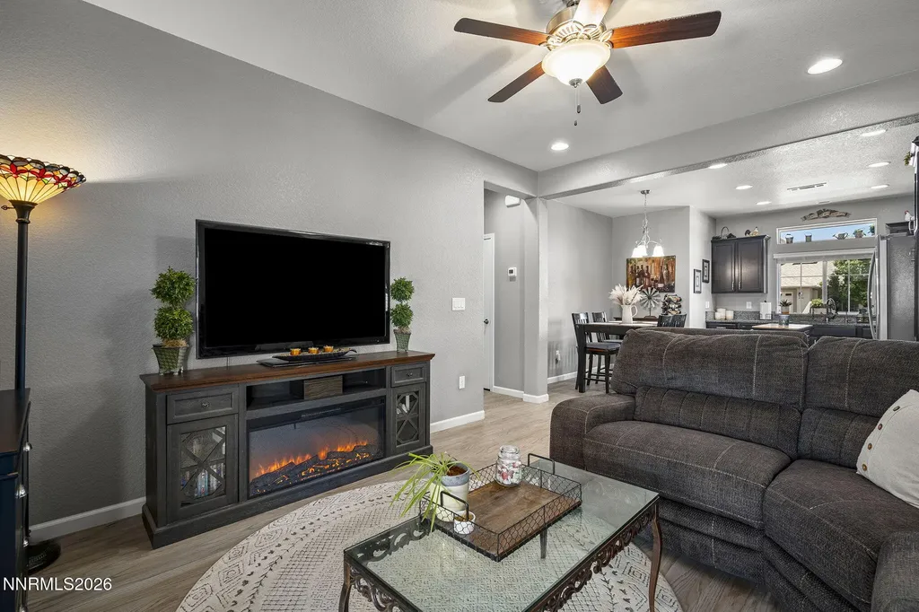 2203 Windrow Fernley NV 89408