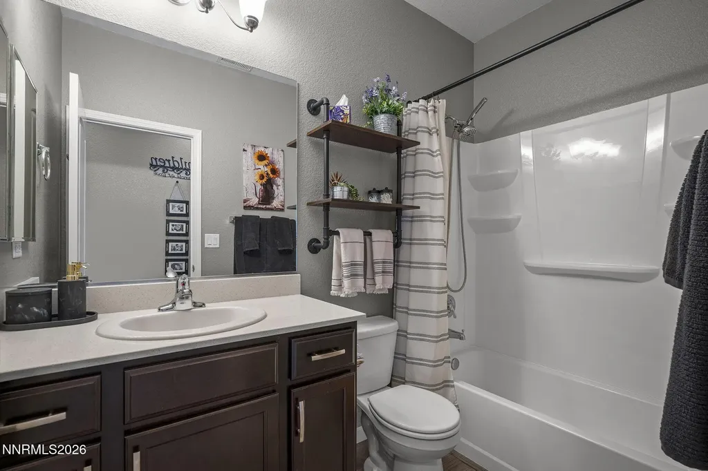 2203 Windrow Fernley NV 89408
