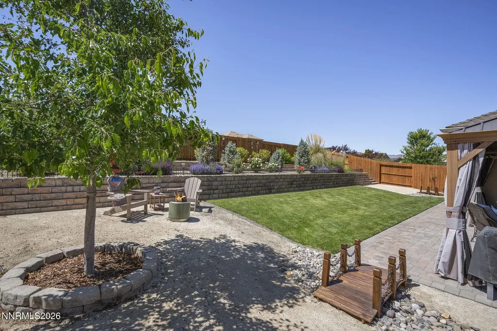 2203 Windrow Fernley NV 89408