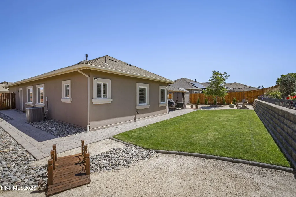 2203 Windrow Fernley NV 89408