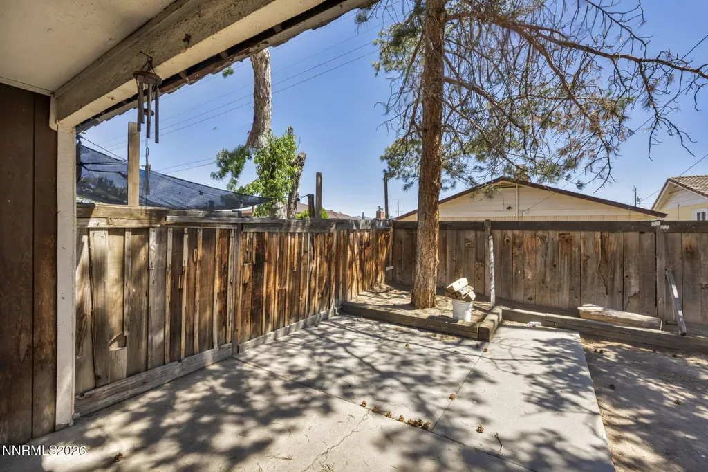 1915 Merchant Sparks NV 89431
