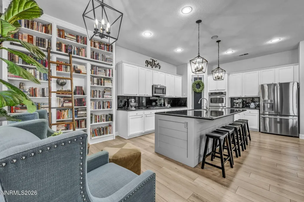 1658 Bridgeview Reno NV 89521
