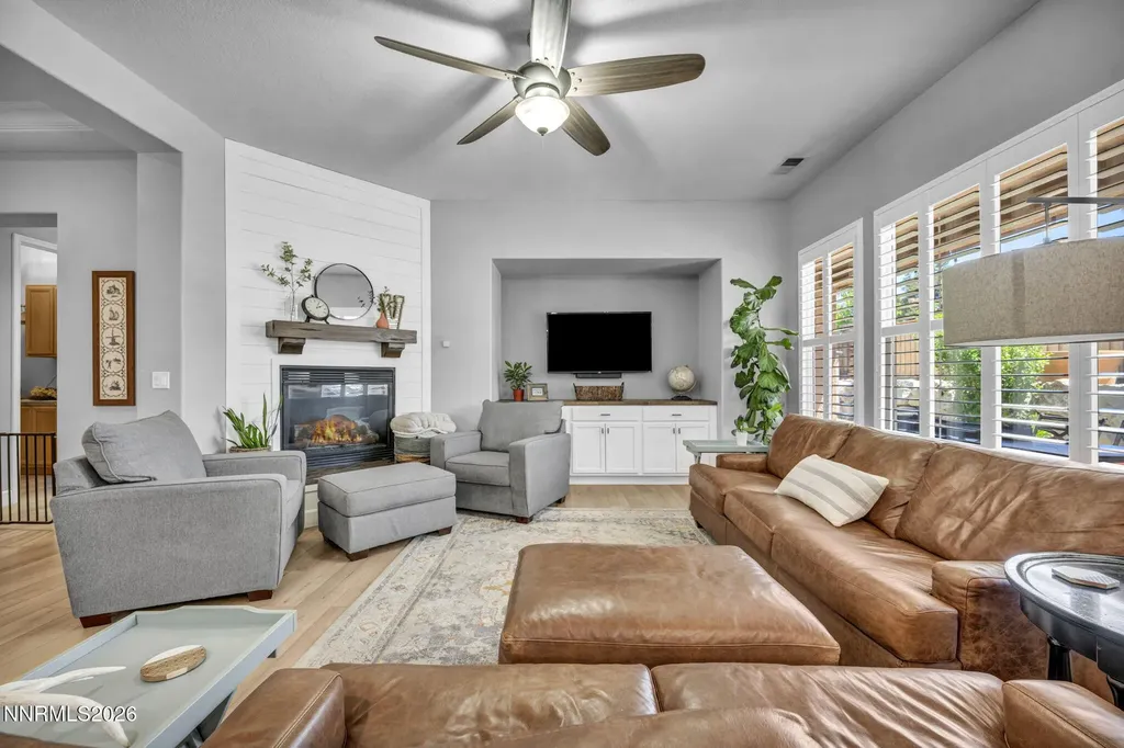 1658 Bridgeview Reno NV 89521