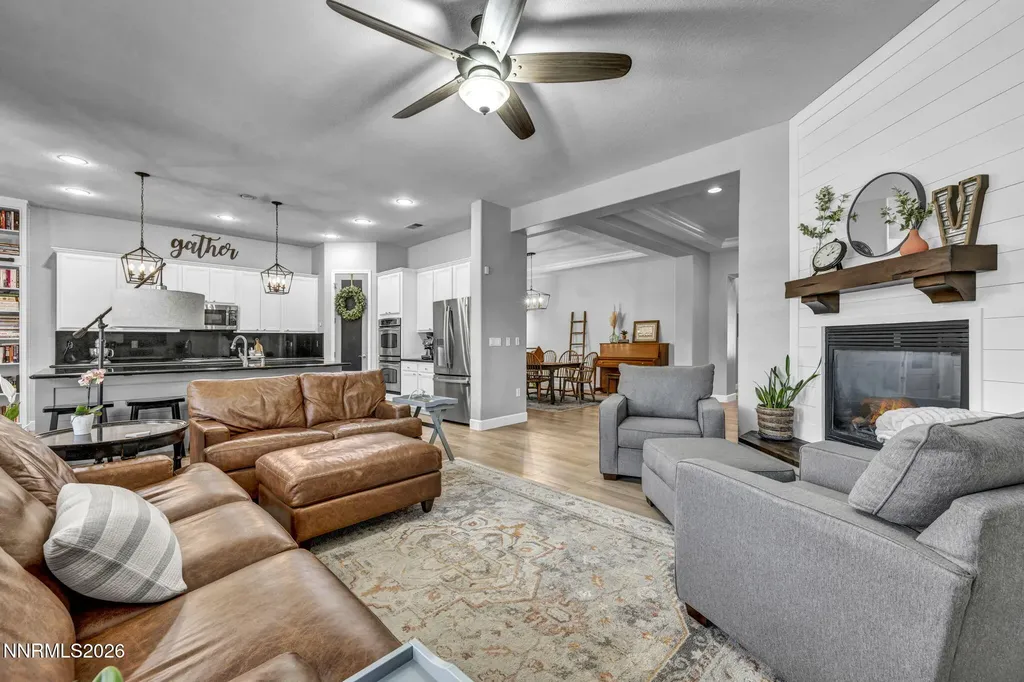 1658 Bridgeview Reno NV 89521