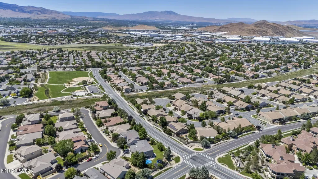 1658 Bridgeview Reno NV 89521