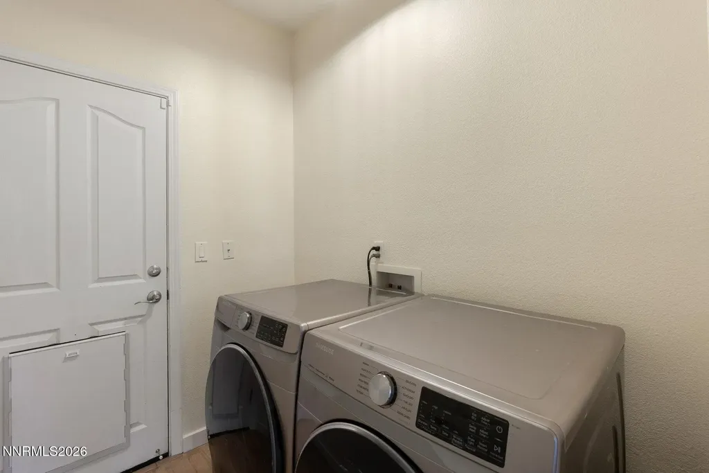 2439 Spring Flower Reno NV 89521