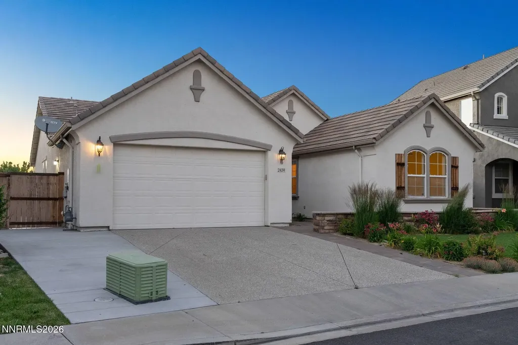 2439 Spring Flower Reno NV 89521