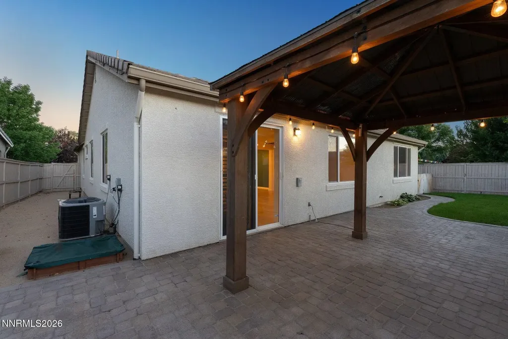 2439 Spring Flower Reno NV 89521