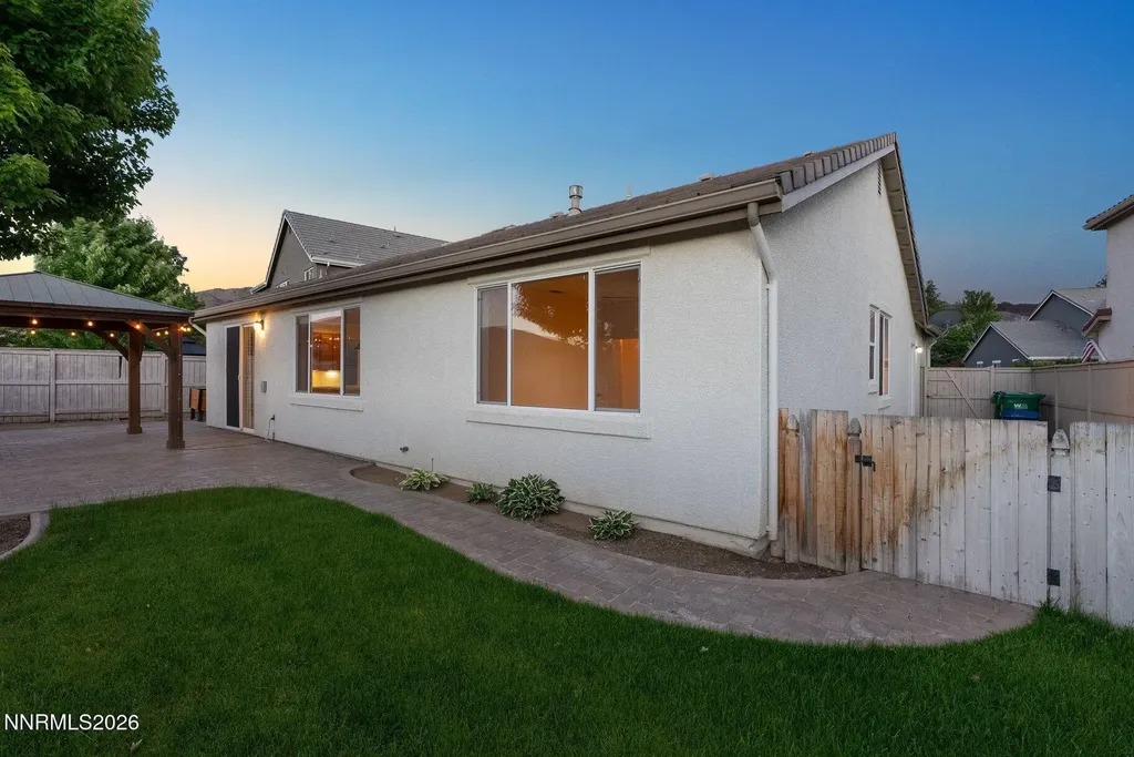 2439 Spring Flower Reno NV 89521