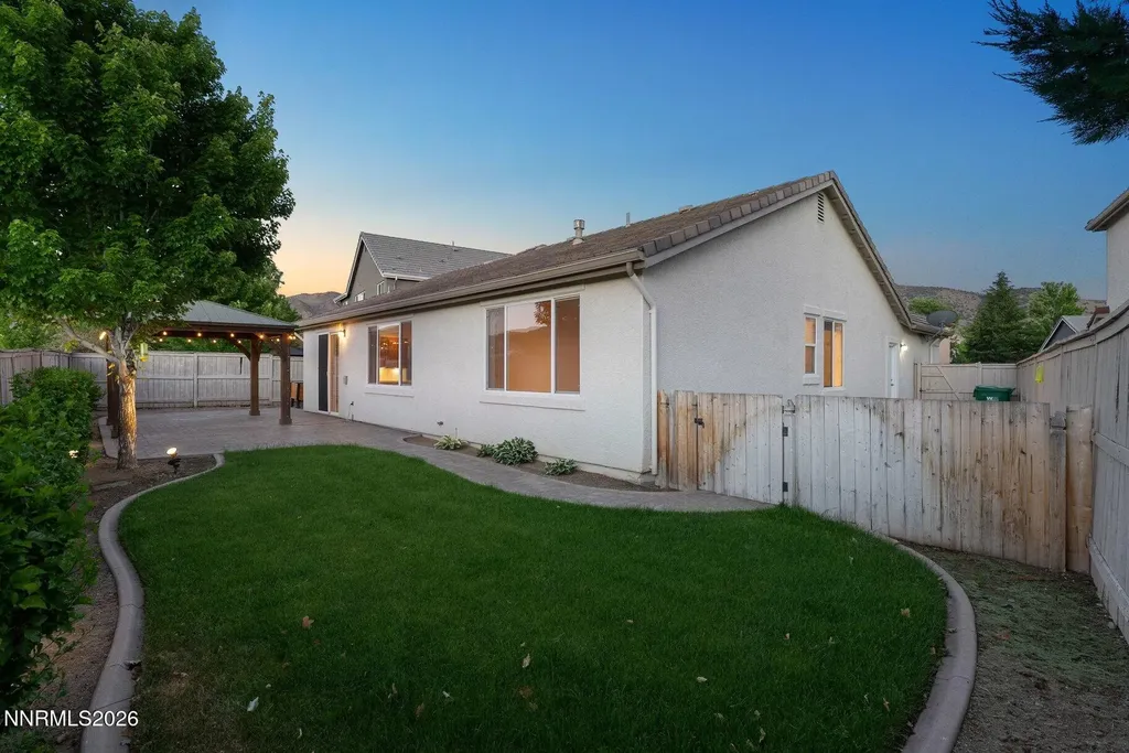 2439 Spring Flower Reno NV 89521
