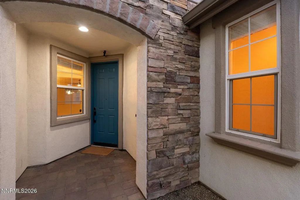 2439 Spring Flower Reno NV 89521
