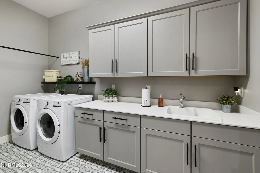 3060 Bristol Reno NV 89521