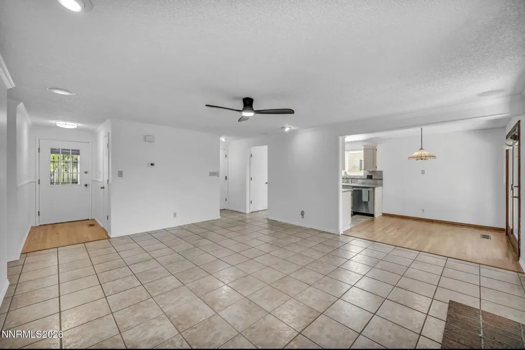 3060 Meadowlands Sparks NV 89431