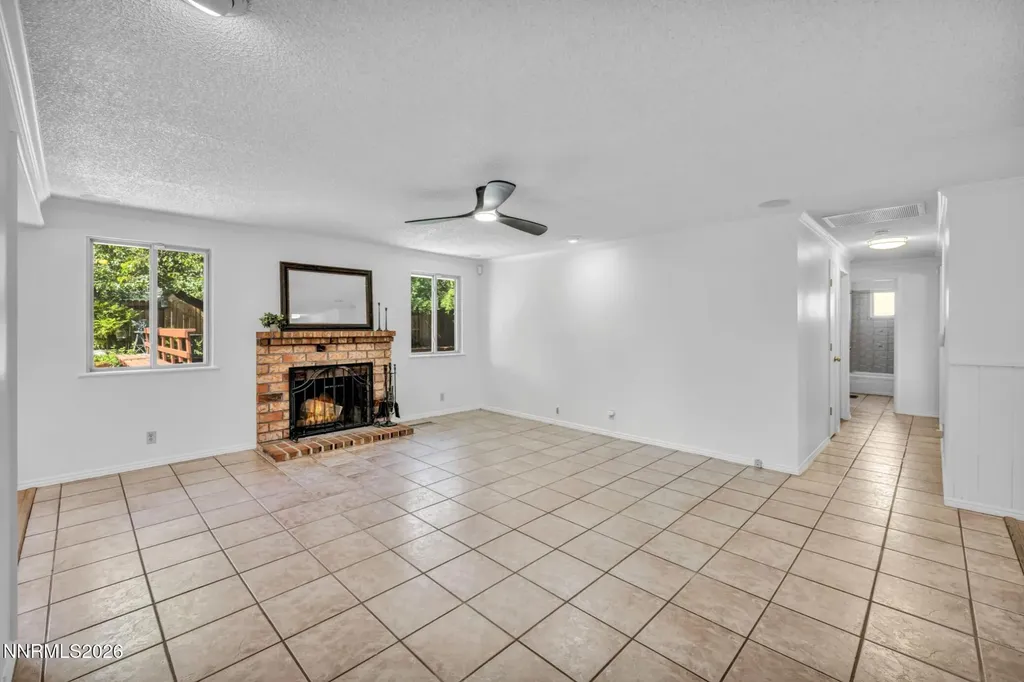 3060 Meadowlands Sparks NV 89431