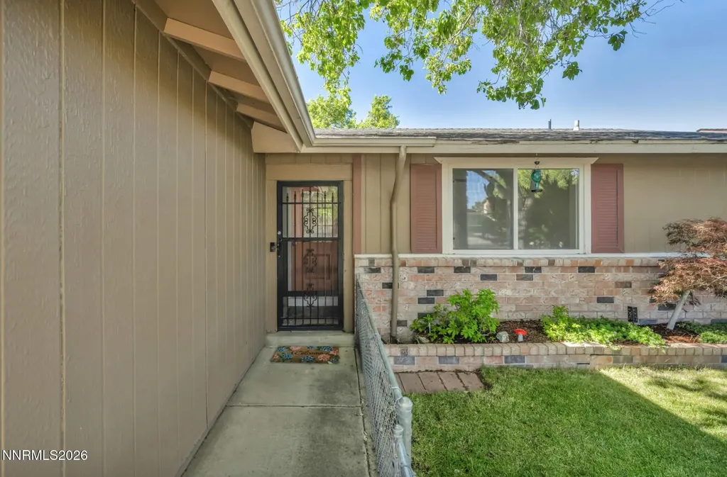 3060 Meadowlands Sparks NV 89431