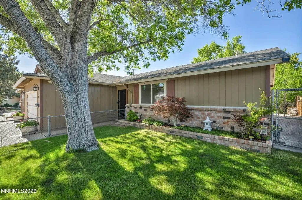 3060 Meadowlands Sparks NV 89431