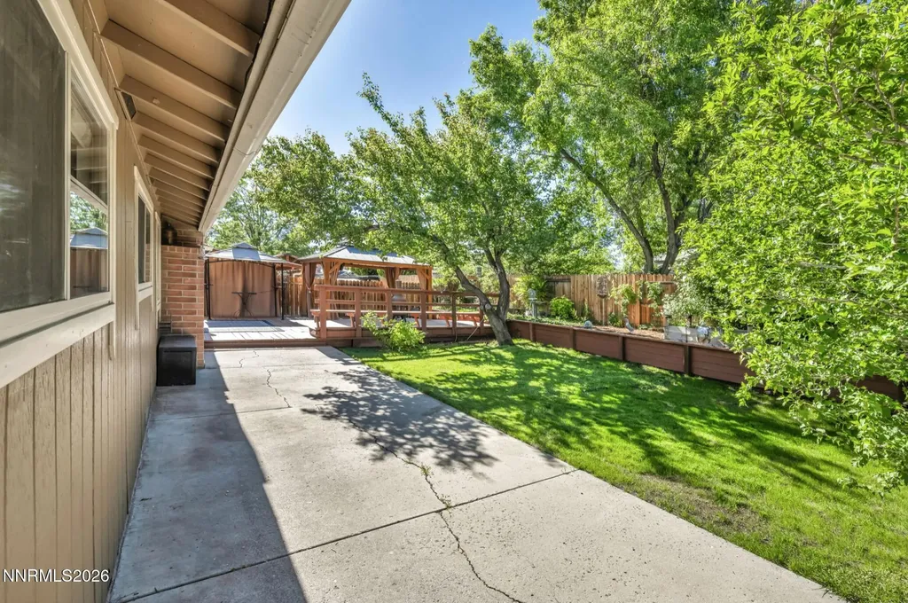 3060 Meadowlands Sparks NV 89431